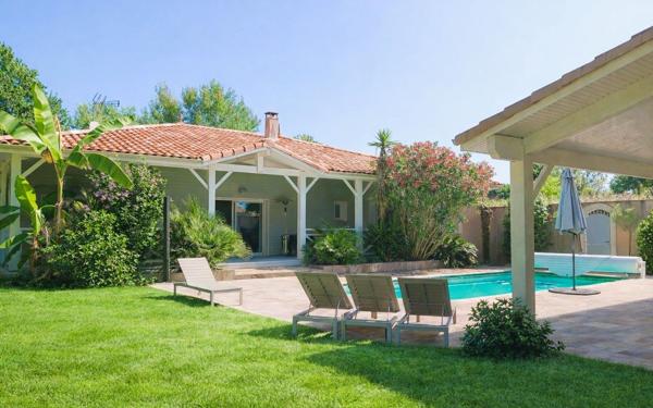 Maison à vendre    5 pièces •  Aurice