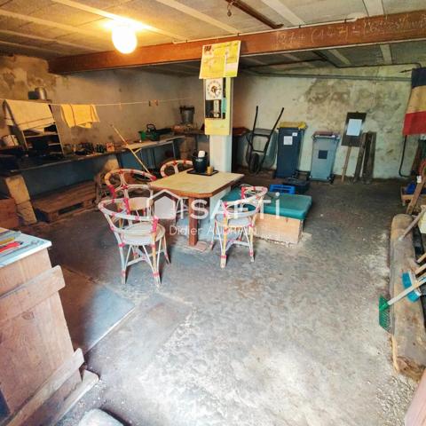 Maison 77 m 2 avec jardin, terrasse, et garage