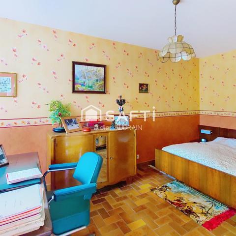 Maison 77 m 2 avec jardin, terrasse, et garage