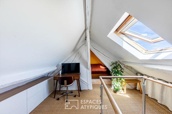 Cosy duplex en dernier étage avec vue sur Seine
