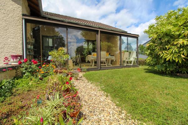 3 chambres, jardin et vue dégagée