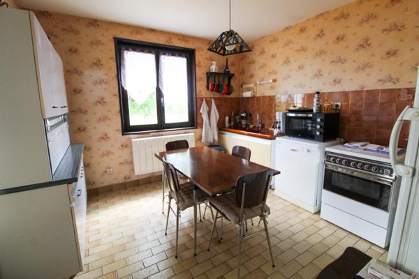 3 chambres, jardin et vue dégagée