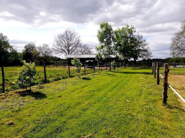 Propriété sur 5 ha secteur Meslay du Maine