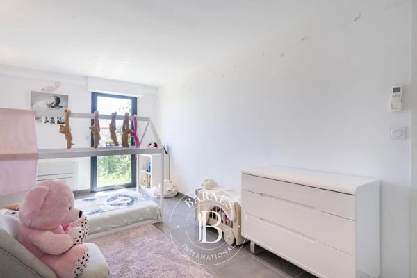 Antibes, Villa 6 Chambres -  230 m² à vendre