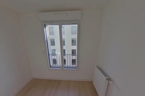 APPARTEMENT T3 A LOUER - VAULX EN VELIN Pre-de-l-Herbe 65.85 m 2 895 € charges comprises par mois