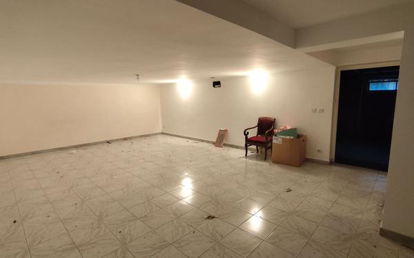 Maison à vendre    5 pièces • 160 m2 Beynost