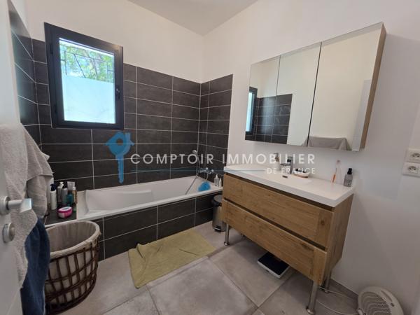 Villa 4 pièce(s) 3 chambre(s) 105 m²