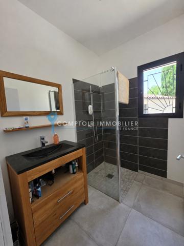 Villa 4 pièce(s) 3 chambre(s) 105 m²