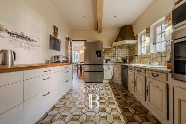 La Bastide-des-Jourdans, Propriété 6 Chambres -  360 m² à vendre
