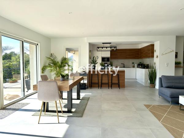 Maison 5 pièces - 150 m² Bien prestige