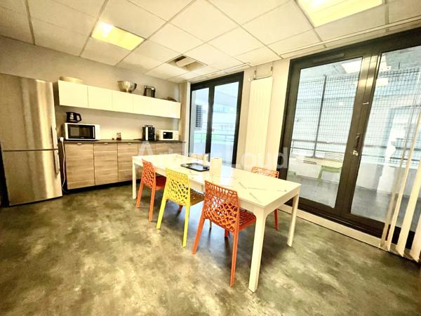 Bureaux à vendre ou à louer - Emplacement premium au coeur du Vieux Lille