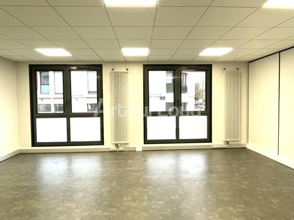 Bureaux à vendre ou à louer - Emplacement premium au coeur du Vieux Lille