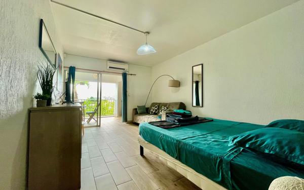 Appartement à vendre    2 pièces • 25 m2 Le Gosier