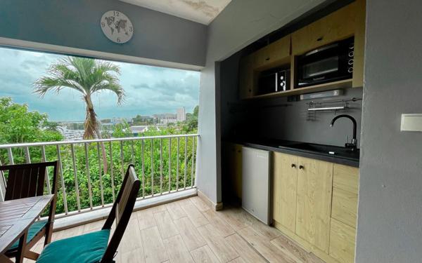 Appartement à vendre    2 pièces • 25 m2 Le Gosier