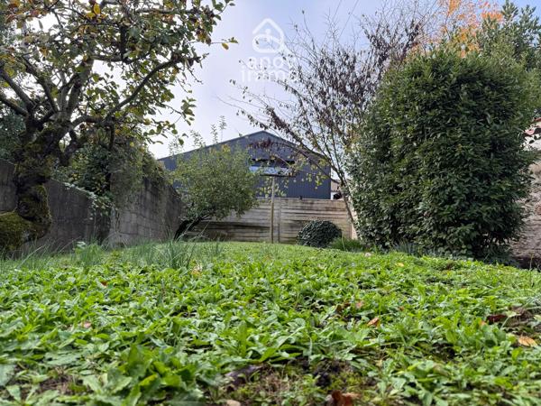 Maison
                                                                                                                                                                                                                                                                                                                        5 pièce(s)                                                                                                                                                                                                          3 chambre(s)                                                                                                                                                                                                          93.25  m²