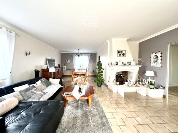Maison
                                                                                                                                                                                                                                                                                                                        5 pièce(s)                                                                                                                                                                                                          4 chambre(s)                                                                                                                                                                                                          134  m²