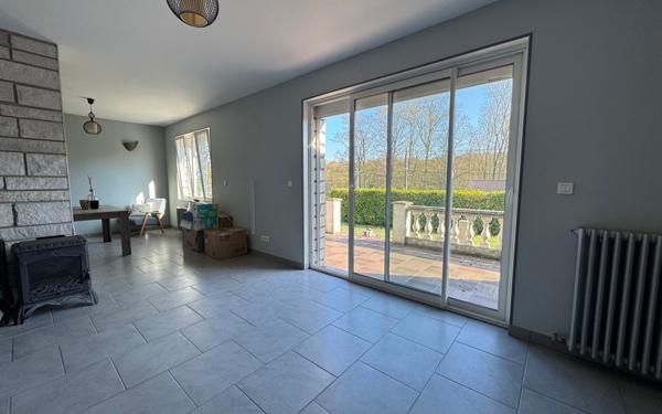 Maison à vendre    5 pièces • 151 m2 Saint-Just-en-Chaussée