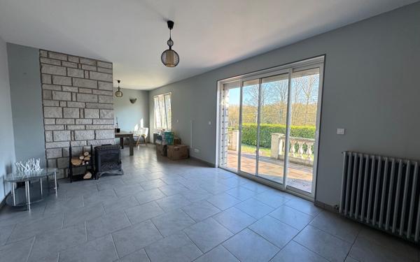 Maison à vendre    5 pièces • 151 m2 Saint-Just-en-Chaussée