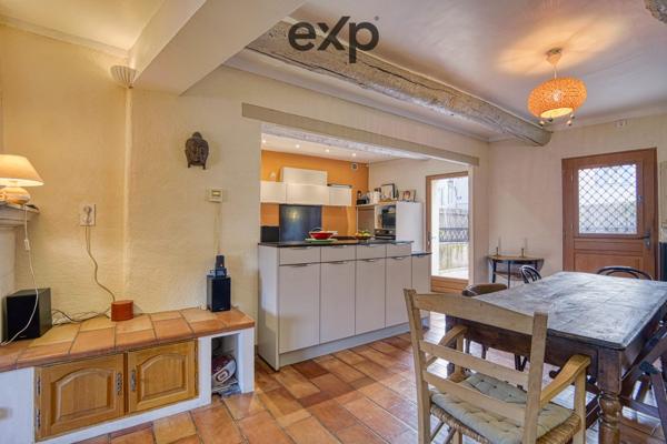 Superbe Maison de ville avec terrasse et 2 caves