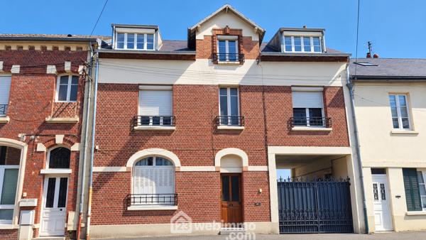 Immeuble 245 m² à Laon 02000