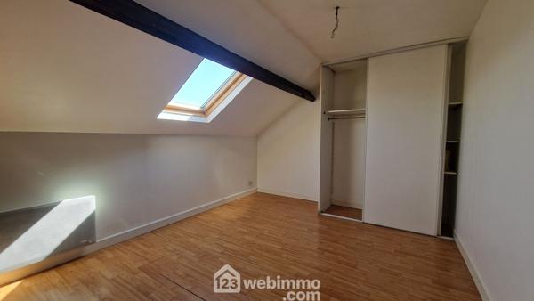 Immeuble 245 m² à Laon 02000