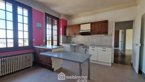 Immeuble 245 m² à Laon 02000