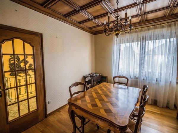 Maison - 6 pièces 136 m2 sur 8 ares de terrains