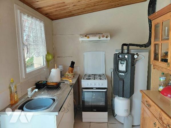 MAISON 2 CHAMBRES - 76 M² -GARAGE DE 40 M²
