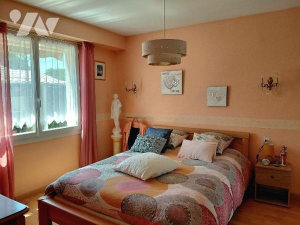 MAISON 2 CHAMBRES - 76 M² -GARAGE DE 40 M²