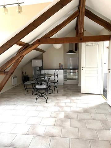 Appartement de type 3 meublé à Troyes