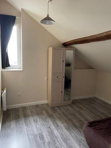 Appartement de type 3 meublé à Troyes