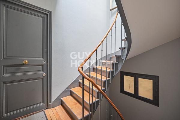 Duplex / Dernier étage / Lumineux / Calme