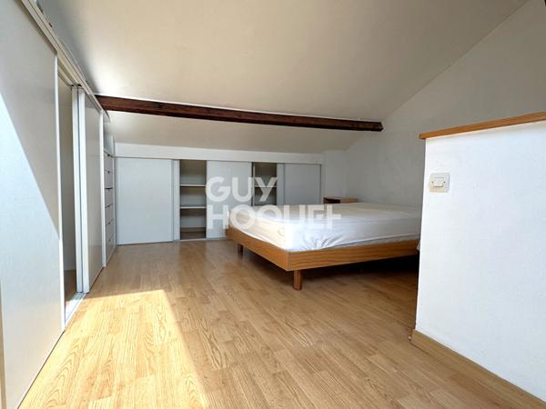 Duplex / Dernier étage / Lumineux / Calme