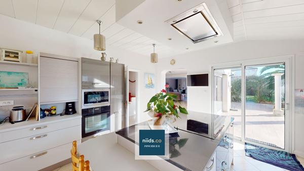 Villa 10 Pièces - 350m² - Châtelaillon-Plage