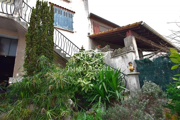 Villa située dans le secteur calme et recherché de La Barasse.