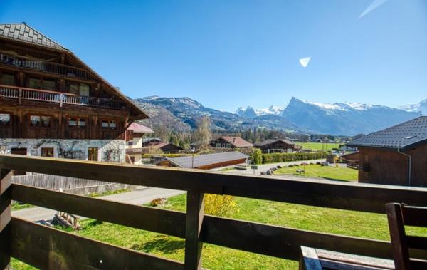 Vente Appartement P3 + mezzanine - belle vue montagnes à rafraîchir Morillon   