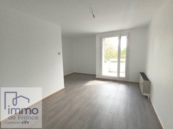 A LOUER ! APPARTEMENT T1 ECHIROLLES