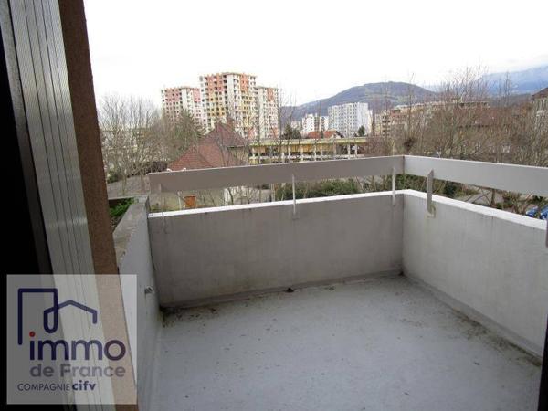 A LOUER ! APPARTEMENT T1 ECHIROLLES