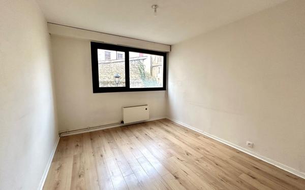 Appartement à louer    4 pièces •  Périgueux