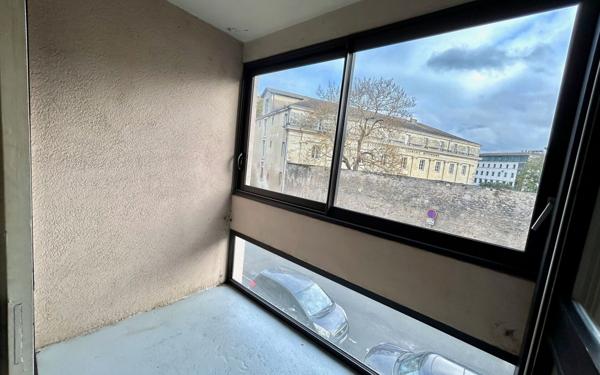 Appartement à louer    4 pièces •  Périgueux