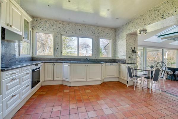 A Montreuil Juigné, magnifique propriété