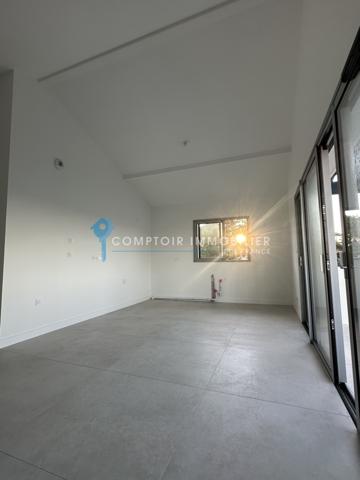 Appartement
                                                                                                                                                                                                                                                                                                                        3 pièce(s)                                                                                                                                                                                                          2 chambre(s)                                                                                                                                                                                                          74.88  m²
