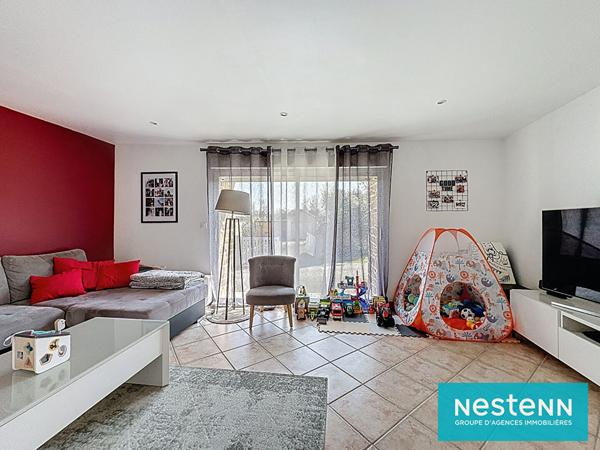 Maison en pierre, centre de PLAINTEL, 3 chambres, jolies prestations !