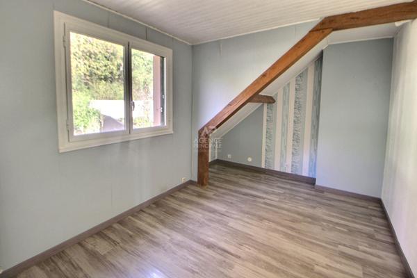 Maison Chanteloup Les Vignes 6 pièce(s) €399 000 ** - Référence 1663