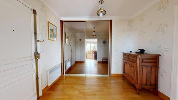 Bel appartement T3 de 88 m² avec terrasse, cave et stationnement