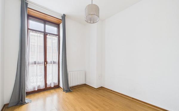 Appartement à louer    3 pièces •  Strasbourg