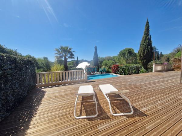 Saint-Antonin-du-Var (83510) Villa 6 pièces 4 chambres avec piscine et vaste garage, en position dominante, proche de Lorgues...