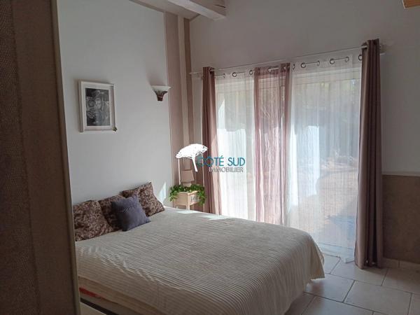 Saint-Antonin-du-Var (83510) Villa 6 pièces 4 chambres avec piscine et vaste garage, en position dominante, proche de Lorgues...