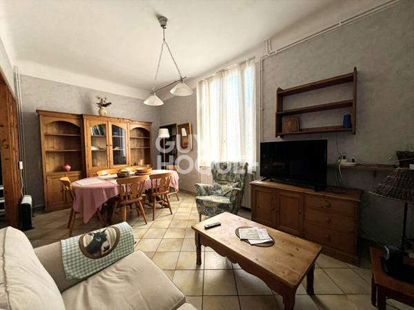 Charmante Maison à Vendre à Décines-Charpieu - Centre Ville !