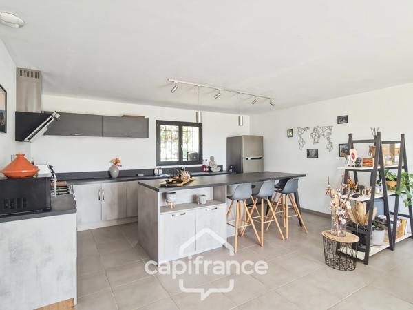 Maison à vendre 5 pièces SAINT GENIES DE COMOLAS (30)-102m²-terrain 943m²